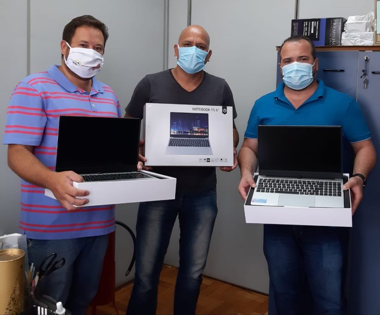 MESMO EM TEMPOS DE PANDEMIA OS TRABALHOS NÃO PARAM