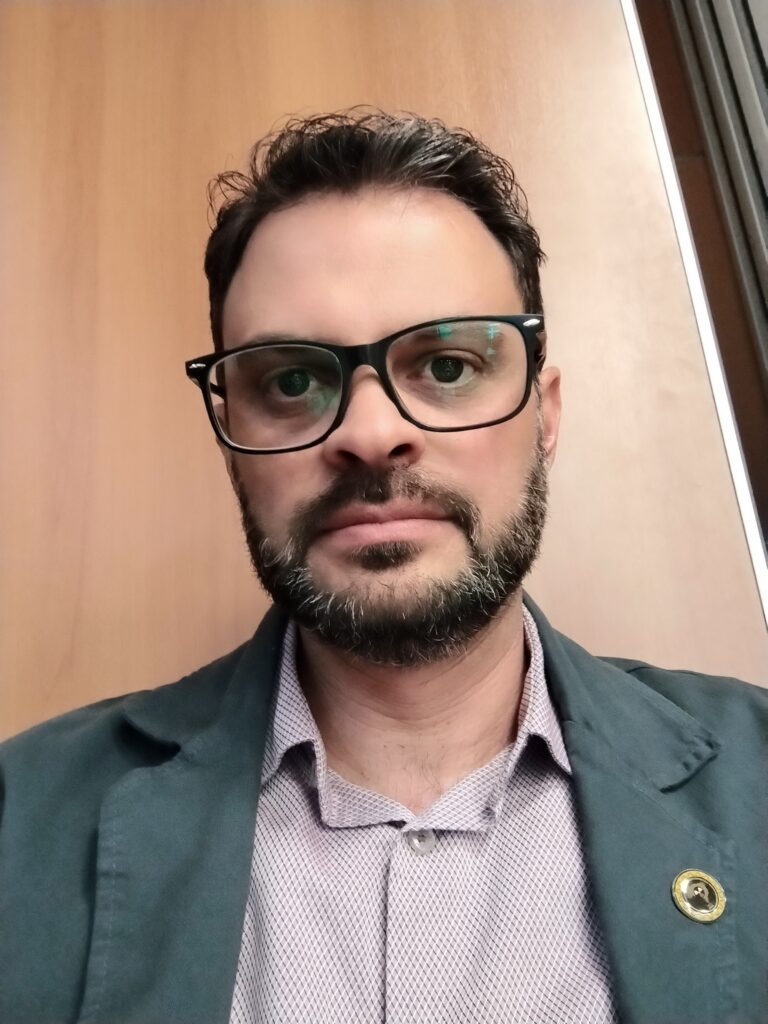 Tiago Tostes